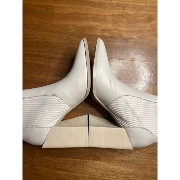 Steve Madden Tackle Sock Bootie in Bone Leather Size 6.5 With Box - Picture 9 of 15